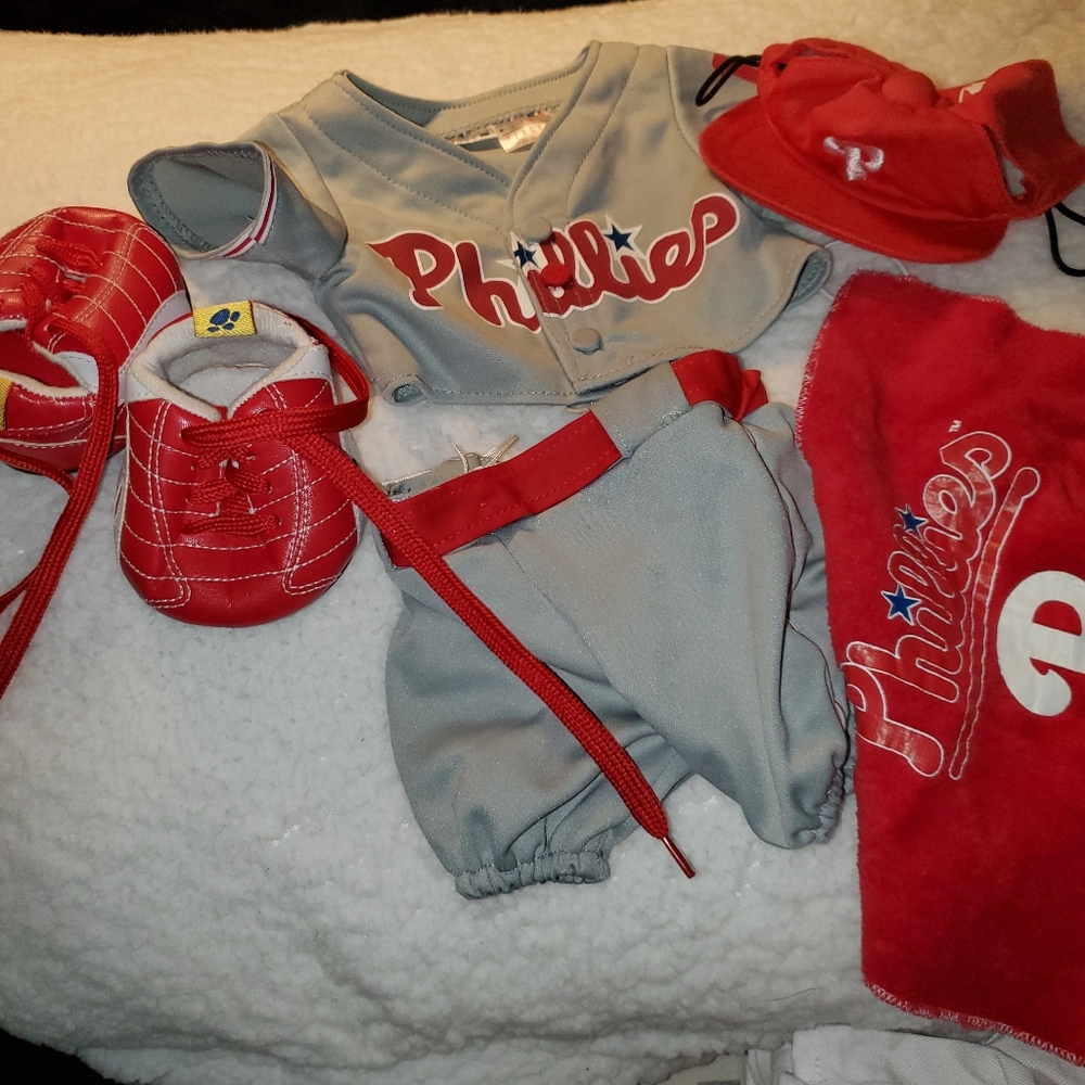 BAB build a bear MLB Phillies lot